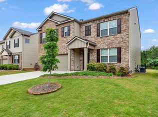 992 Lilfield Ln, Atlanta, GA 30349