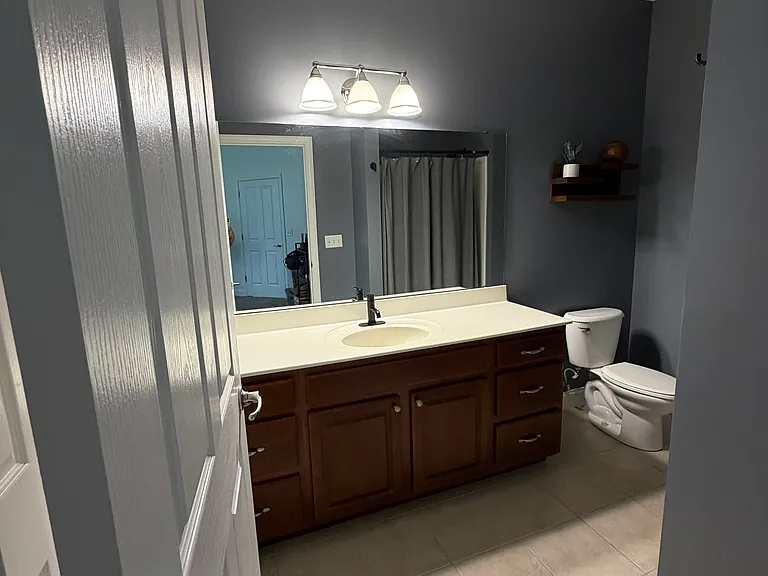 2118 Suncrest Vlg — Photo 19