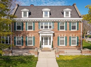 1328 N 3rd St, Sheboygan, WI 53081