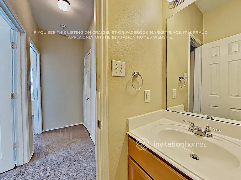 12325 Hunters Crossing Ln — Photo 12