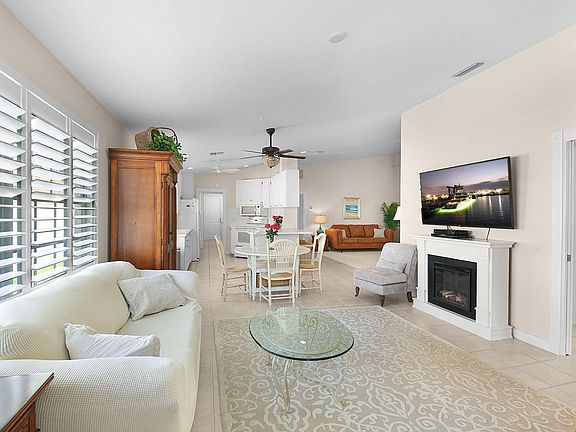 2nd image of 8016 SE Peppercorn Court