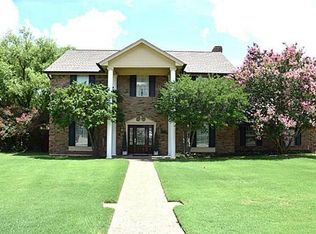 203 Fieldcrest Loop, Coppell, TX 75019