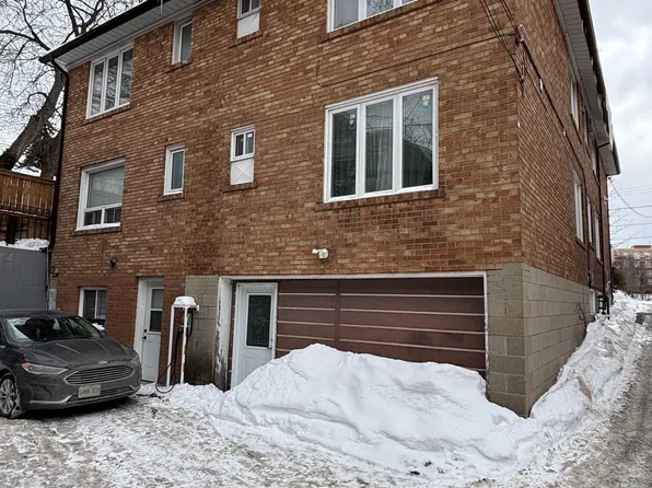 230 Lawrence Ave W, Toronto, ON M4R 1T9