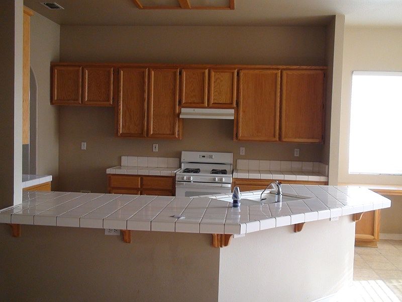 2nd image of 3229 Kay Bridges Pl
