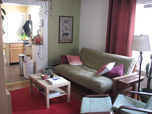 5th image of 1733 W Newport Ave APT 1R