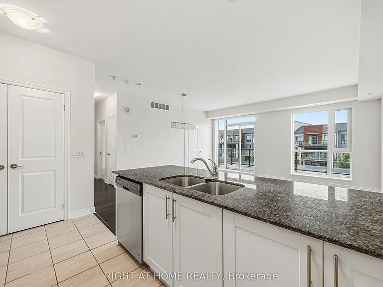 2393 Bronte Rd #308 — Photo 16