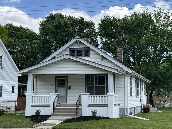 112 S 1st St, Caseyville, IL 62232
