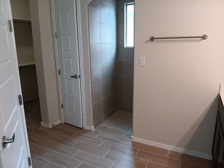 2327 Berkeley Ave — Photo 16
