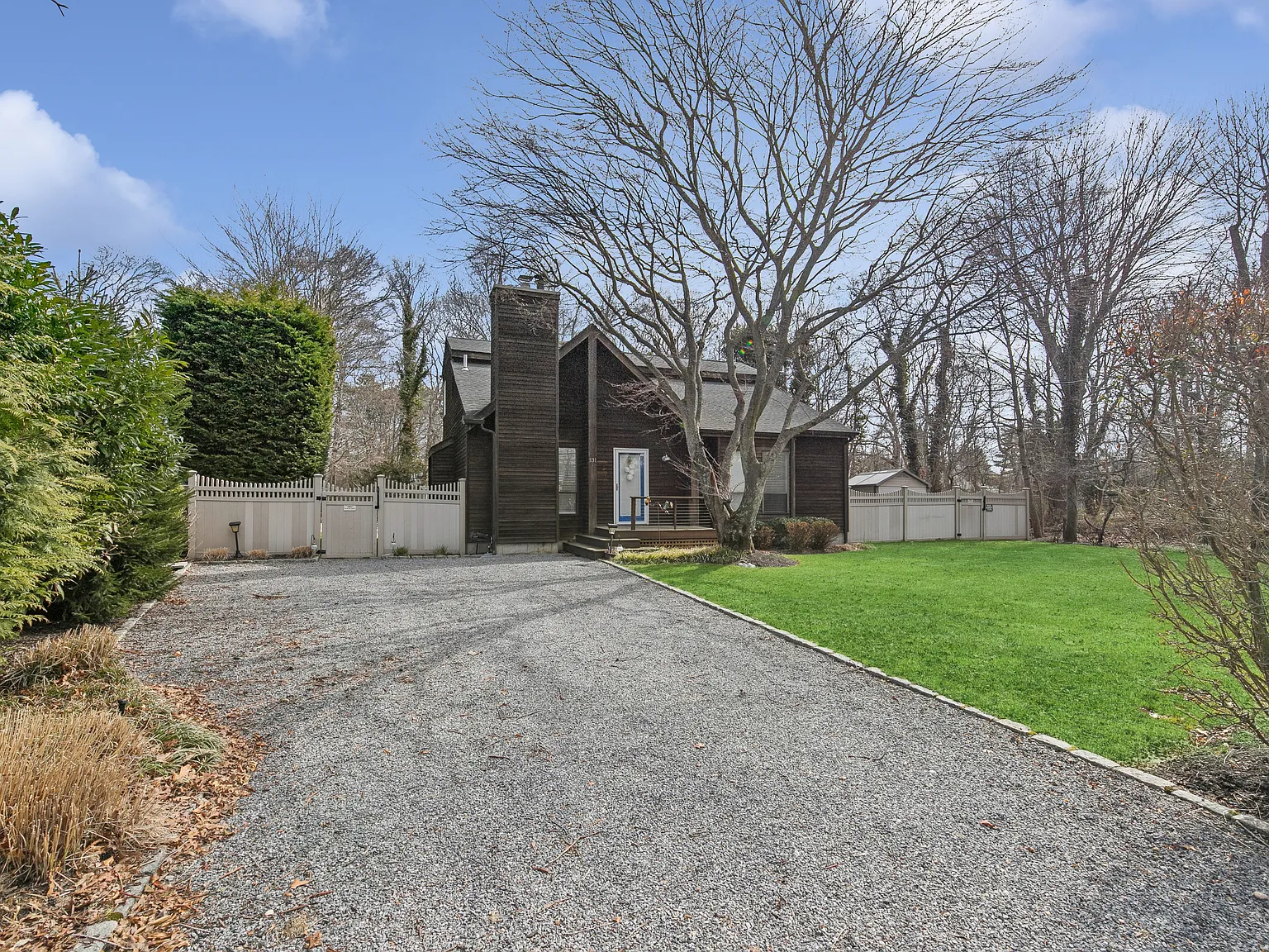 June and Winter Rental, Five Bedrooms with Heated Pool — Photo 4