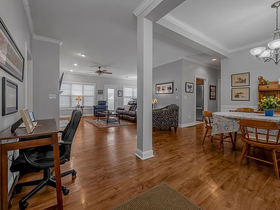 4th image of 2861 Kearney Creek Ln