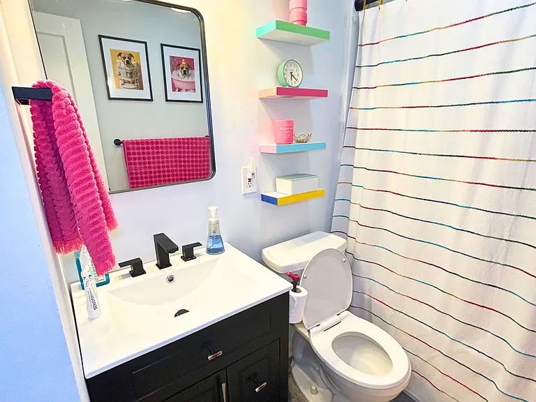 5934 Deering Ave — Photo 20