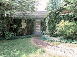 1300 E Catalpa St, Springfield, MO 65804