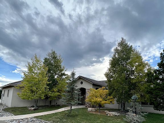 2nd image of 16 Woodlands Dr
