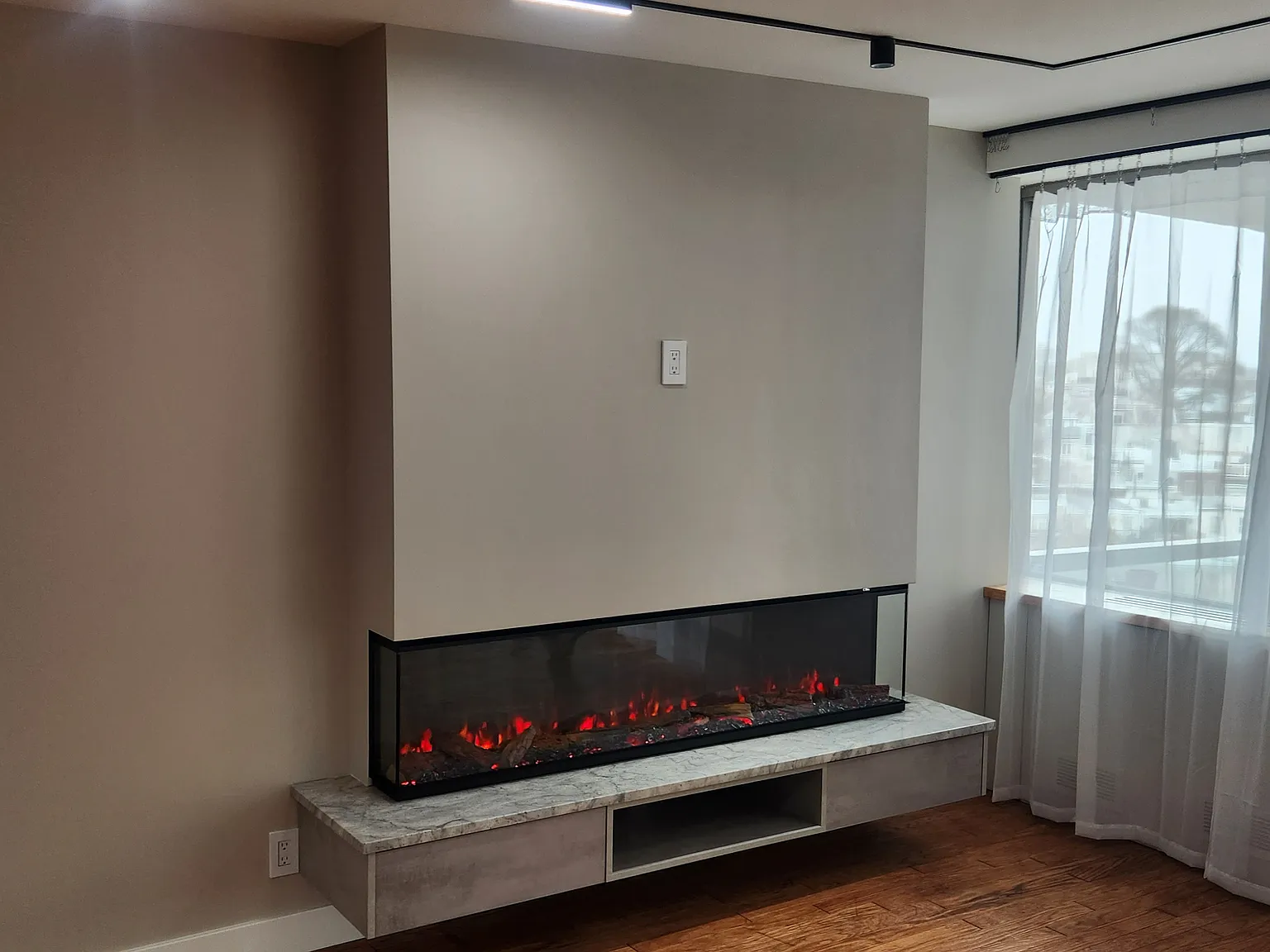 1 bed, 1000 sqft, $3,200 — Photo 3