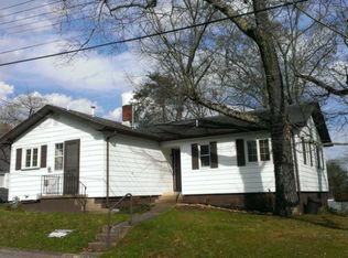 103 Kenwyn Rd, Oak Ridge, TN 37830