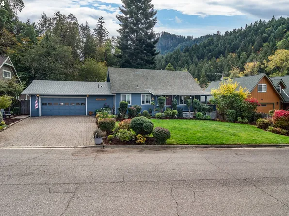 127 Deaton Ct, Canyonville, OR 97417