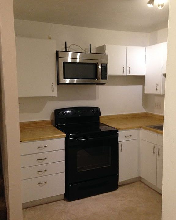 1st image of 9054 N Park Plaza Ct #9054