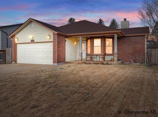 7120 Pasadena Rd, Cheyenne, WY 82009