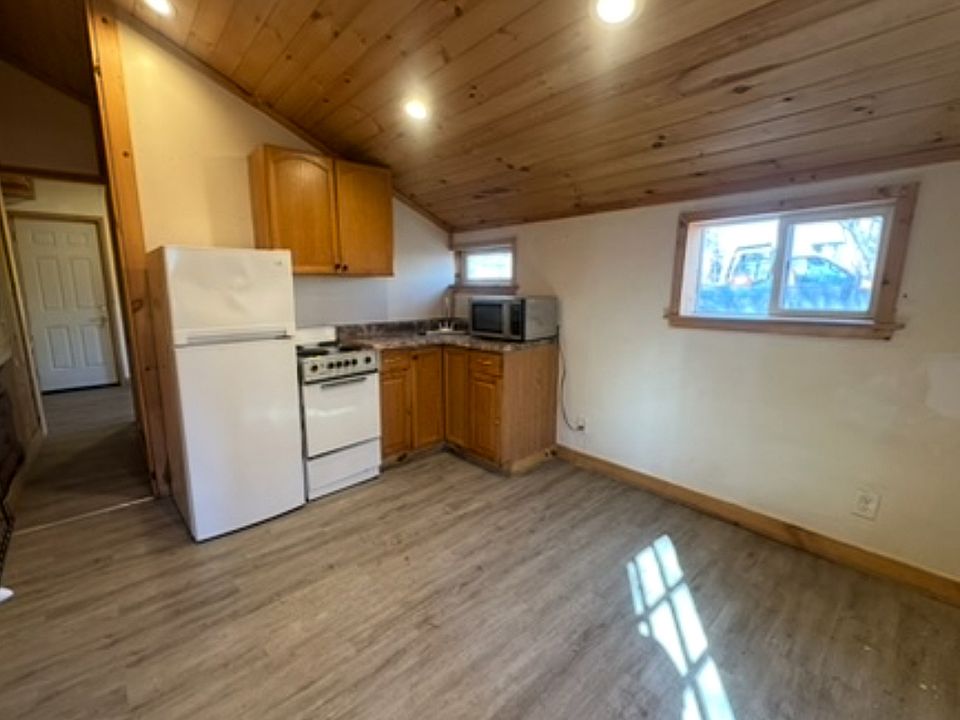 1st image of 200 Bleecker St #5