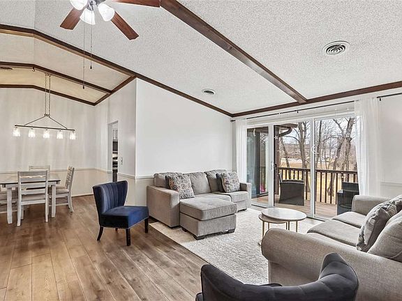 2nd image of 1512 1st Ave APT 204A