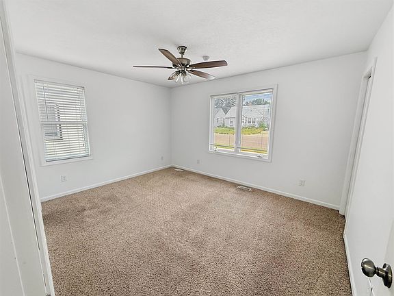 5th image of 1205 7th Ave NW