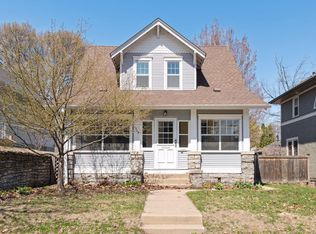 1355 Saint Clair Ave, Saint Paul, MN 55105