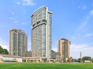 1500 Fern St #1401, North Vancouver, BC V7J 0A9