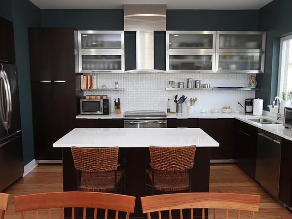 2nd image of 415 Hancock Green Pl #201