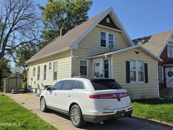 1733 Giant St, Toledo, OH 43613