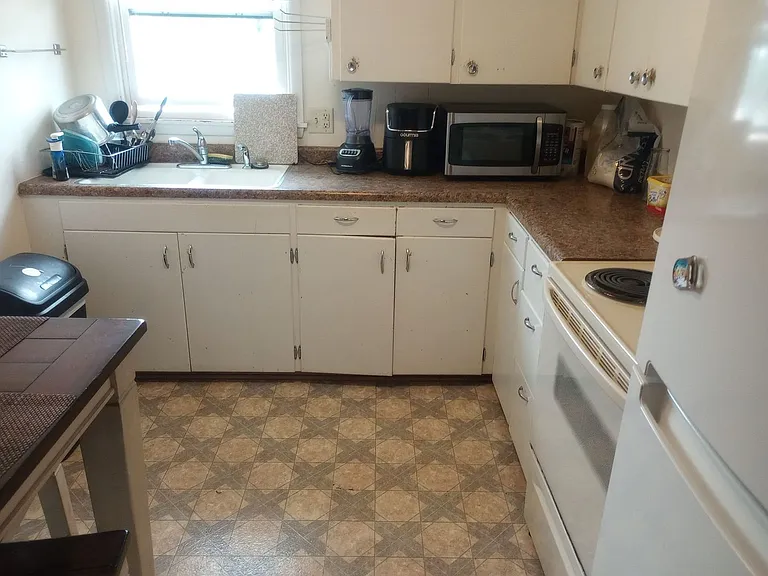 4409 Monona Dr — Photo 3