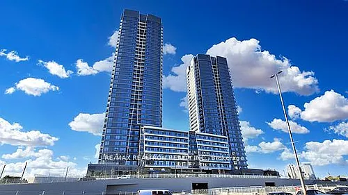 30 Upper Mall Way Photo 1