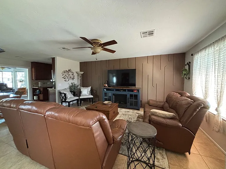 533 Leisure World Blvd — Photo 5