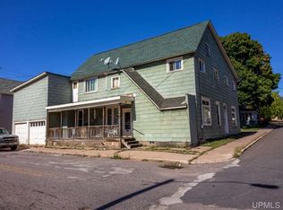 801 N 3rd St, Ishpeming, MI 49849