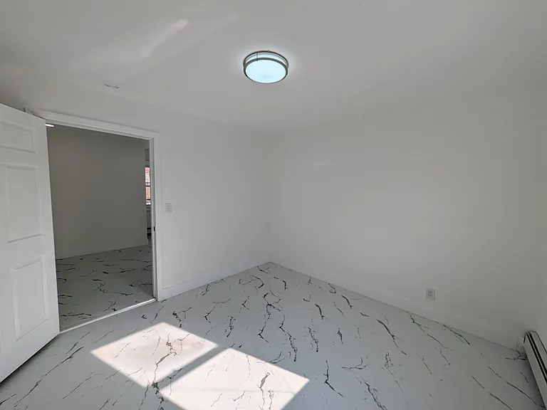 25 Bloomfield Ave #1 — Photo 9