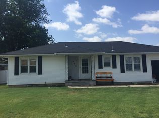 409 Fairview Ave, Blackwell, OK 74631