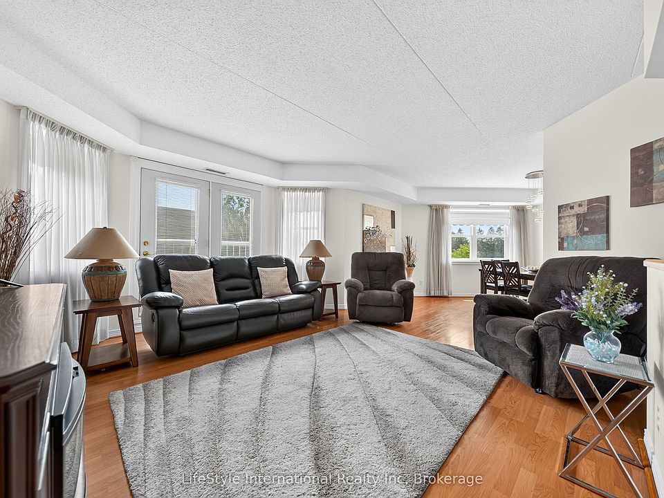 1st image of 208 Silvercreek Pkwy N #210
