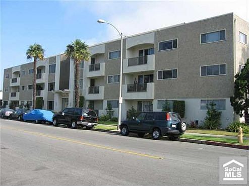 2nd image of 3101 E 2nd St Unit 4C