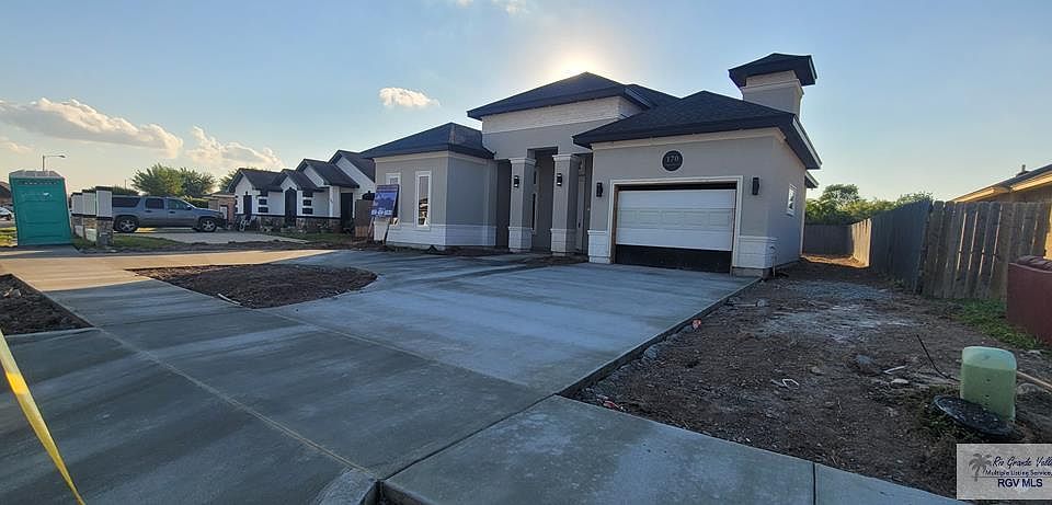 1st image of 170 Tamarindo Ln