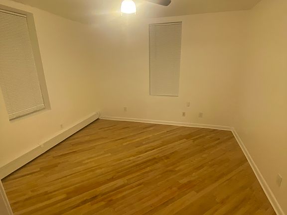 3rd image of 114 Rogers Ave #3R