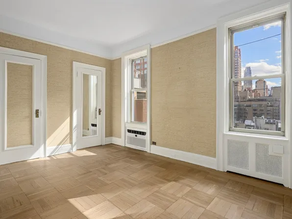 156 East 79th Street 9C image 12 of 13