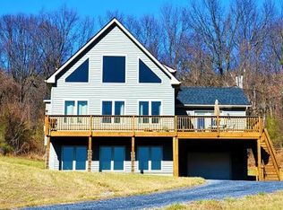 106 Apple Core Rd, Linden, VA 22642