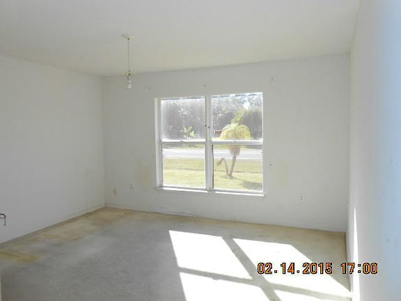 Home For Sale In Port saint lucie