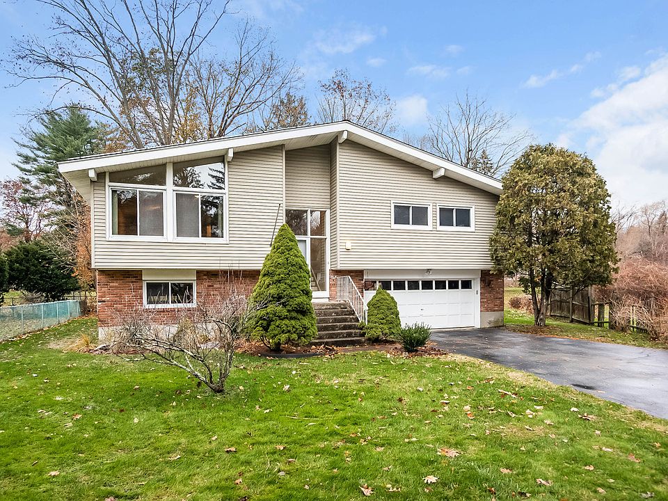 1st image of 6 Orbaek Ln