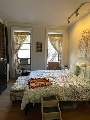 Rented by Eric Goodman Realty Corp | media 13