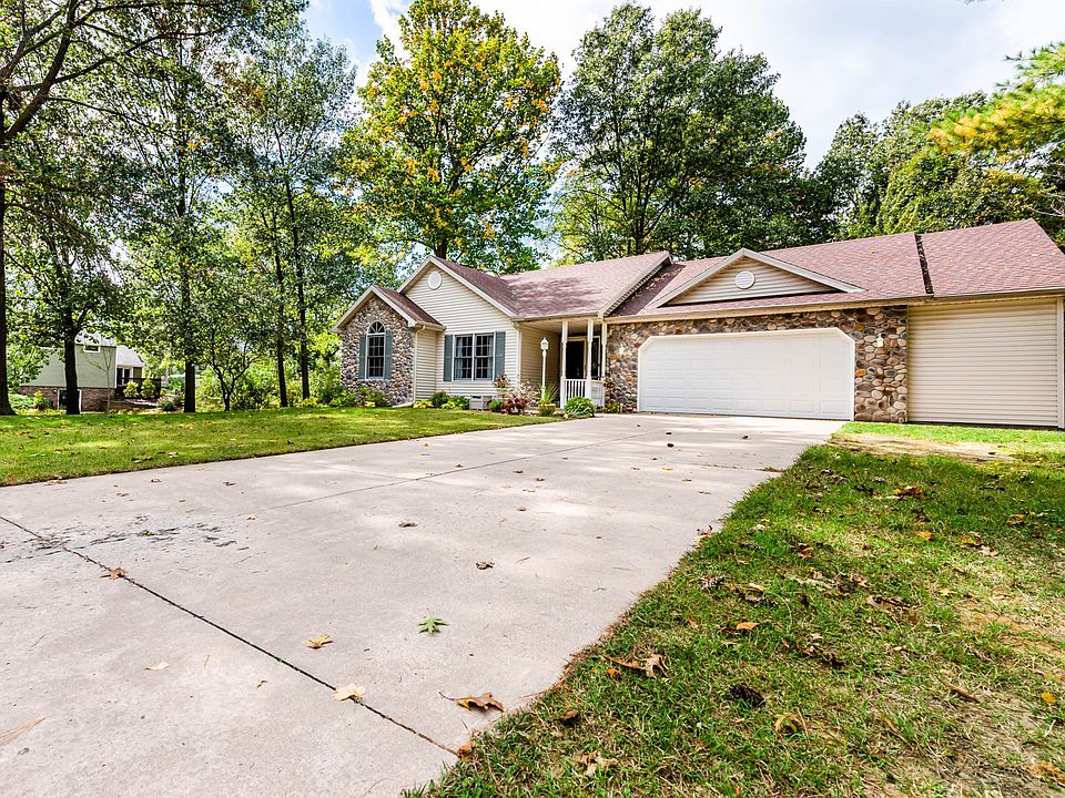 1st image of 9000 Southplain Dr