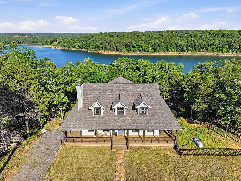 3247 Dug Hill Rd — Photo 3