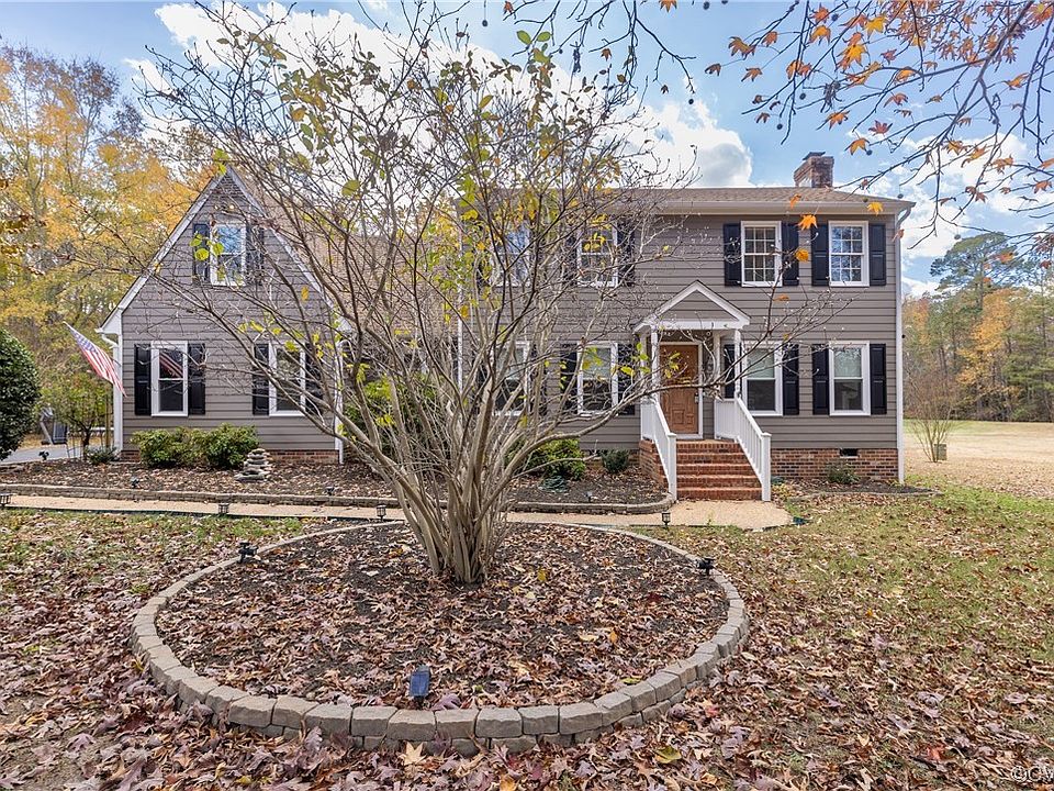 1st image of 7227 Oak Branch Pl