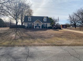 511 8th St, Pontotoc, MS 38863