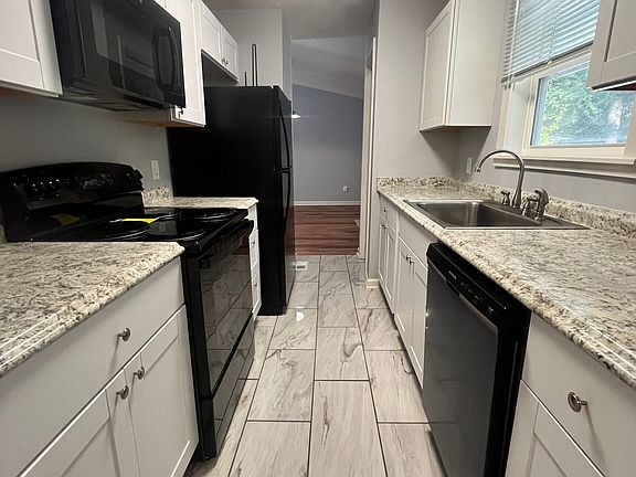 5th image of 6015 Sumter Dr