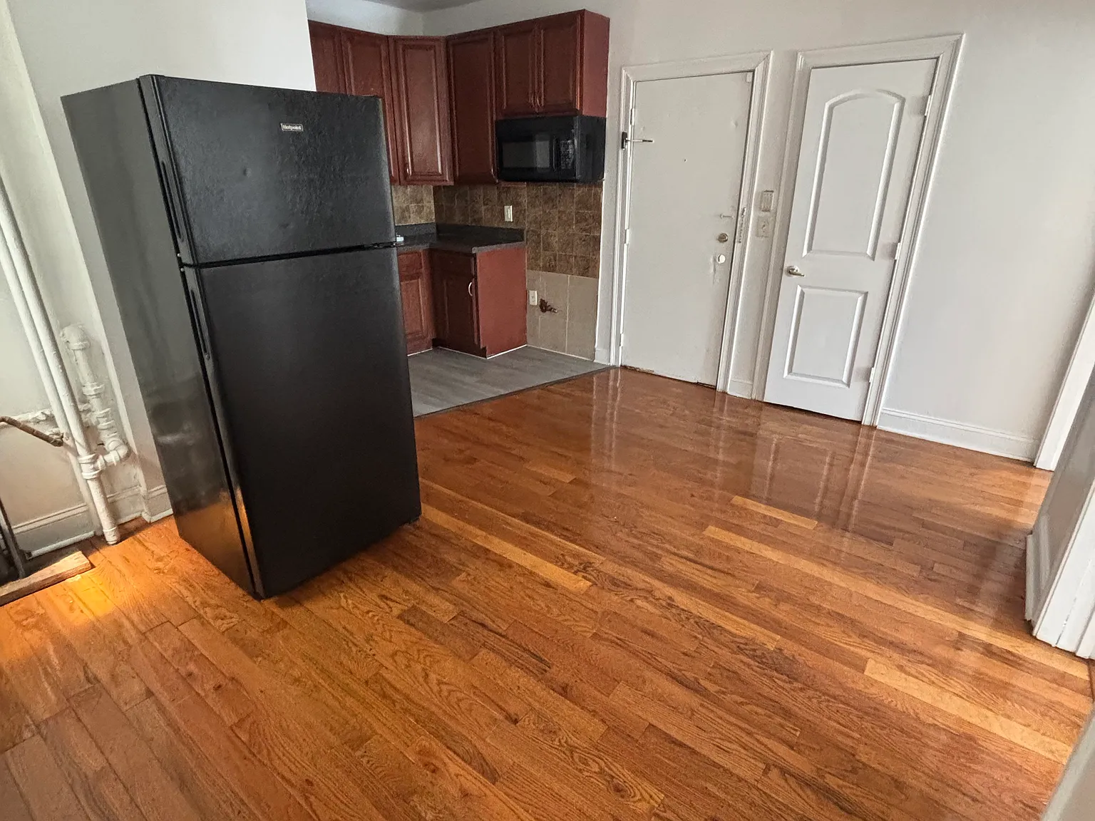 2 bed, $1,850 — Photo 4